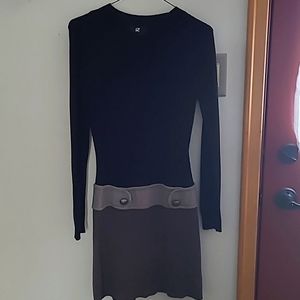 XS iZ Byer sweater dress